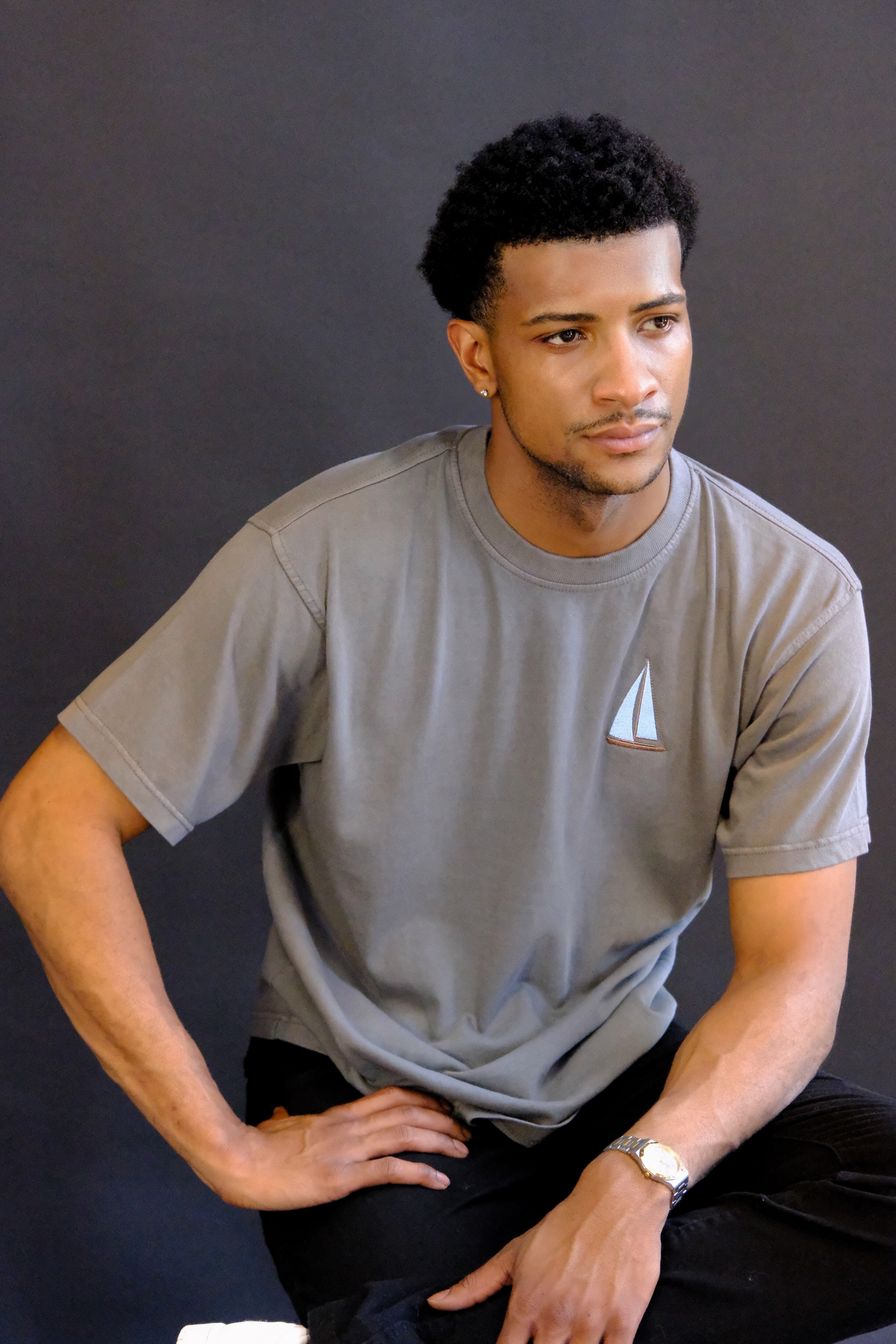 Sails and Silk - Charcoal Grey Heavyweight Tee